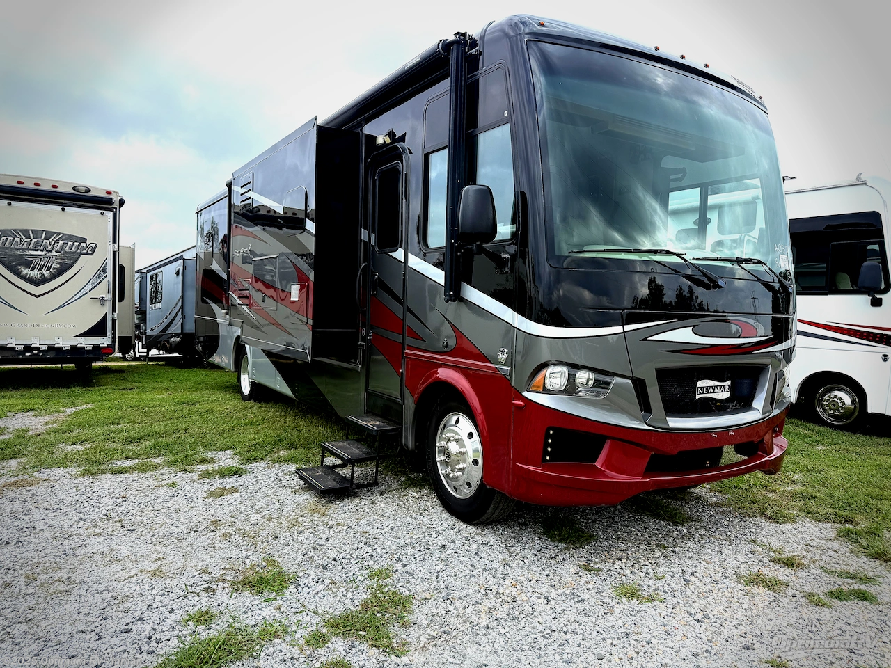 Used 2018 Newmar Bay Star 3532 available in Inman, South Carolina