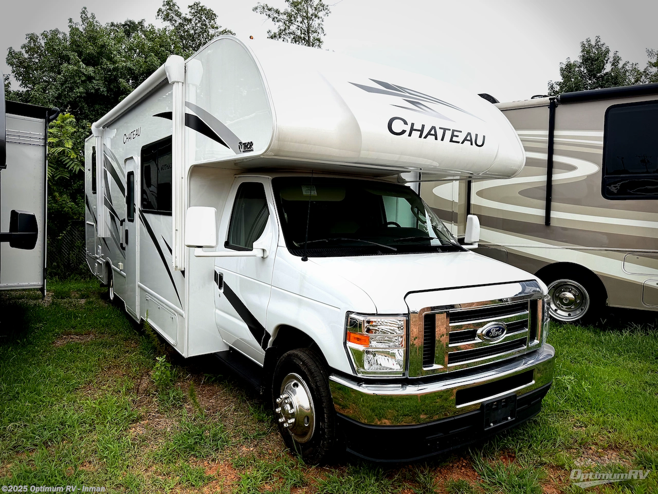 Used 2024 Thor  Chateau 28Z available in Inman, South Carolina
