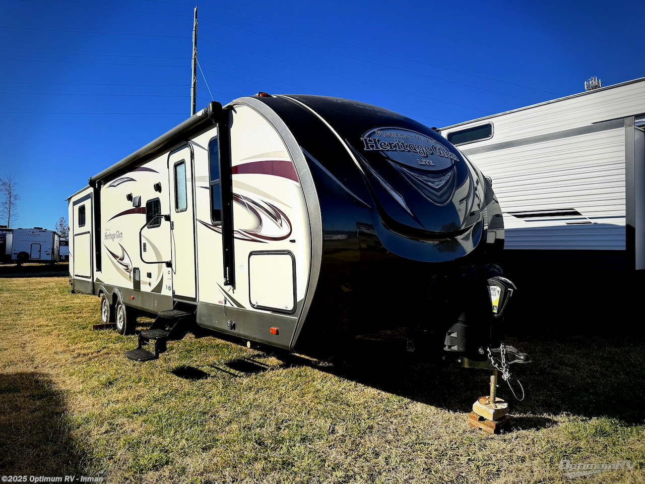 Used 2017 Forest River Wildwood Heritage Glen 326RL available in Inman, South Carolina
