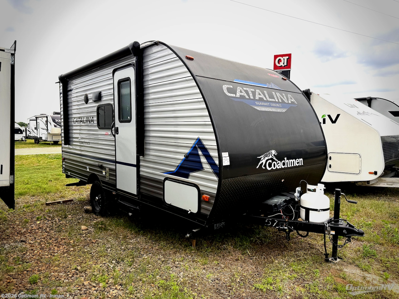 Used 2023 Coachmen Catalina Summit Series 7 164BH available in Inman, South Carolina