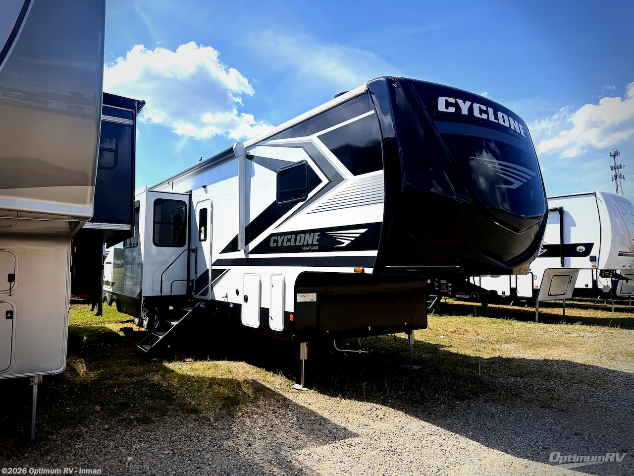New 2026 Heartland Cyclone 3913 available in Inman, South Carolina