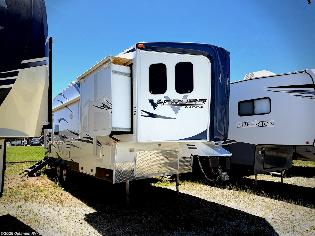 Used 2012 Forest River V-Cross Platinum 275VRL available in Inman, South Carolina
