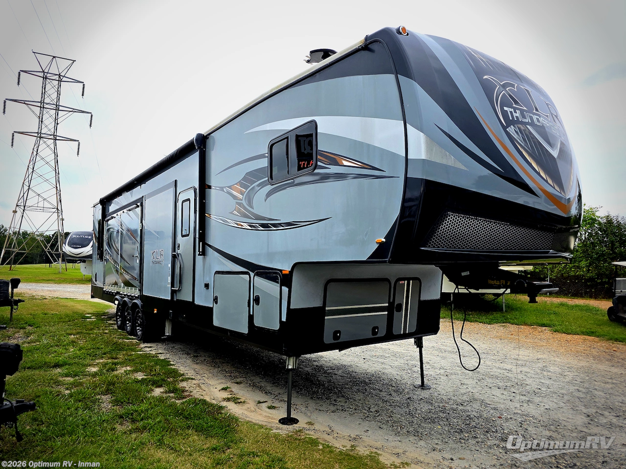 Used 2018  Forest River XLR Thunderbolt 422AMP by Forest River from Optimum RV - Inman in Inman, SC