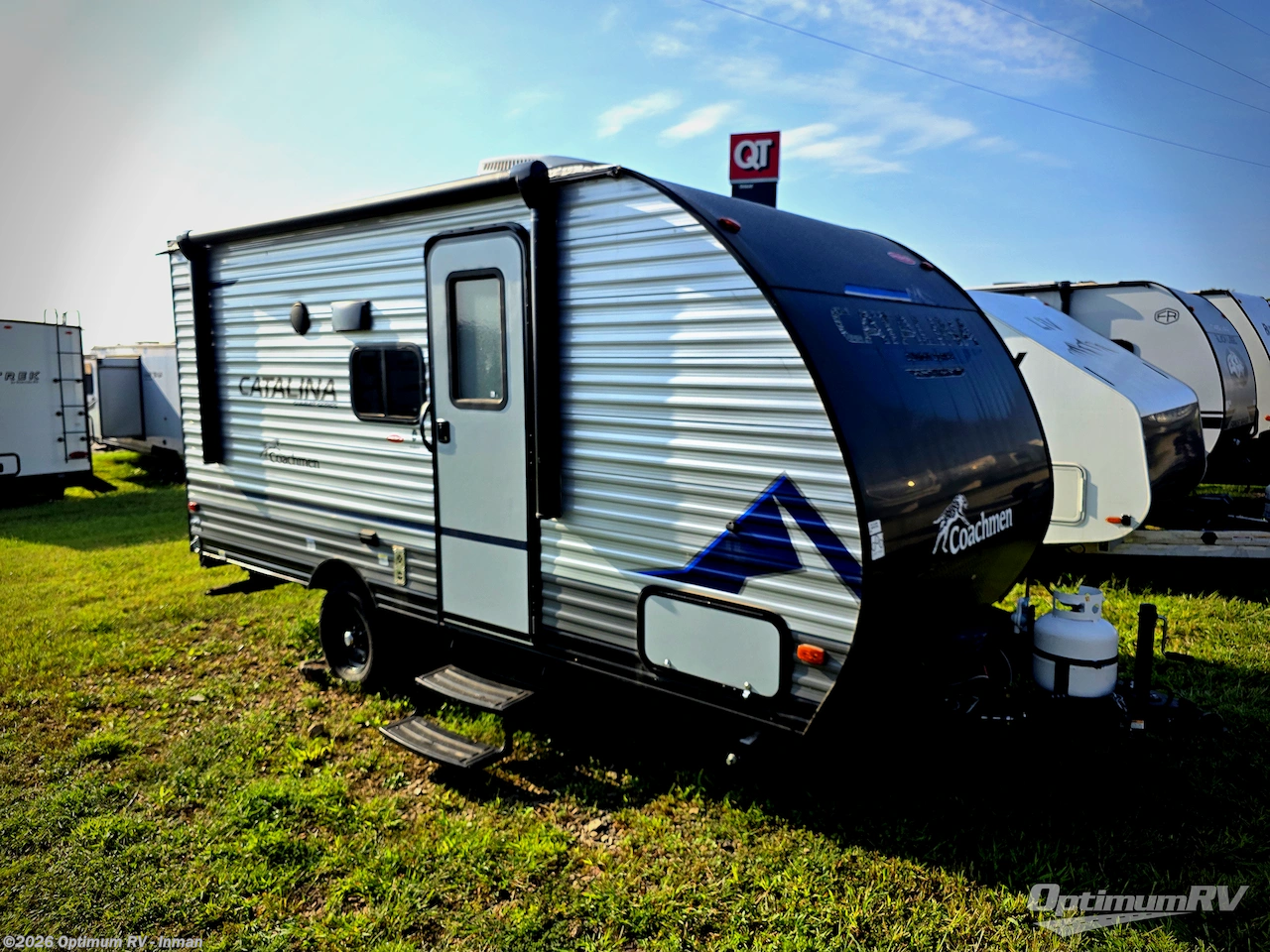 Used 2023  Coachmen Catalina Summit Series 7 164BH by Coachmen from Optimum RV - Inman in Inman, SC