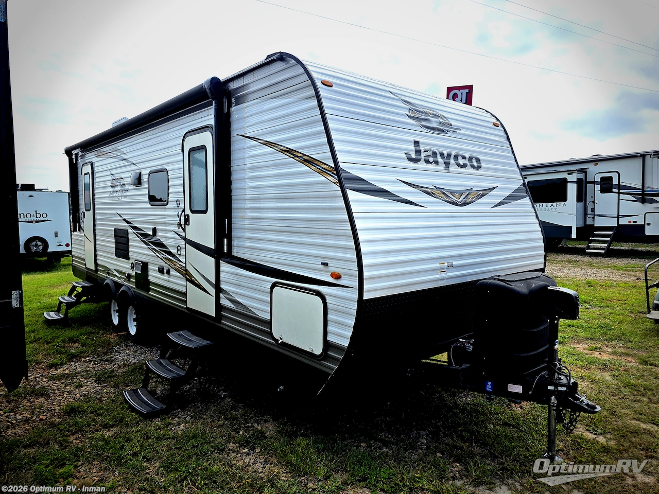 Used 2019 Jayco Jay Flight SLX 8 244BHS available in Inman, South Carolina