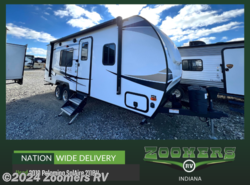 Used 2019 Palomino Solaire Ultra Lite 211BH available in Wabash, Indiana