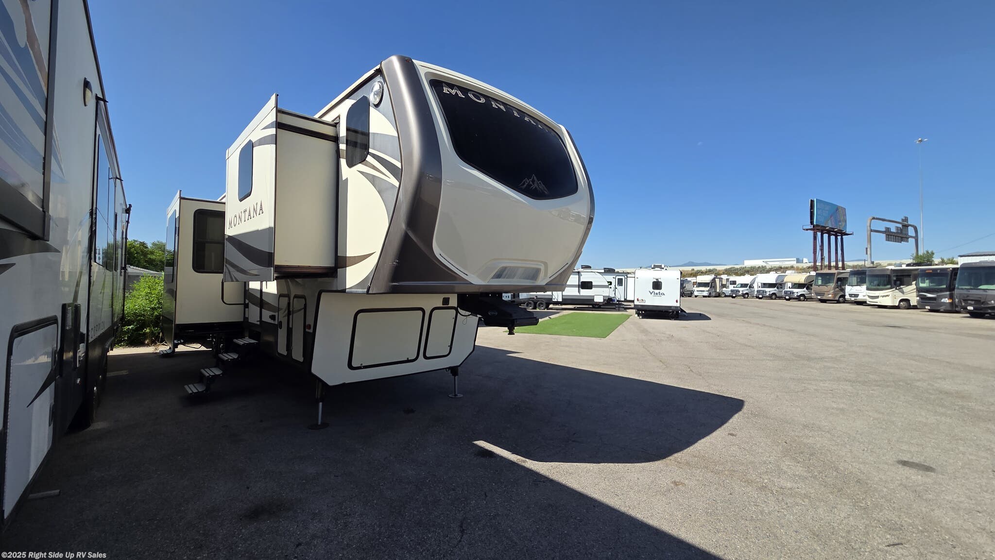 Used 2016 Keystone Montana 3820FK available in Salt Lake City, Utah