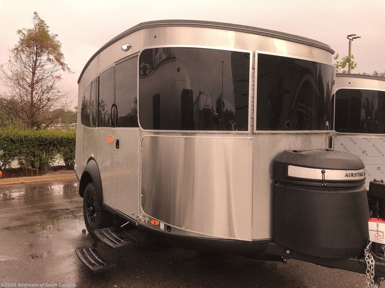 New 2025 Airstream International 28RB Twin available in Lexington, South Carolina