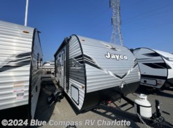 New 2025 Jayco Jay Flight SLX 175FQ available in Concord, North Carolina