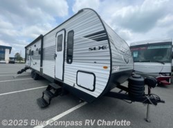 New 2025 Jayco Jay Flight SLX 330TBS available in Concord, North Carolina