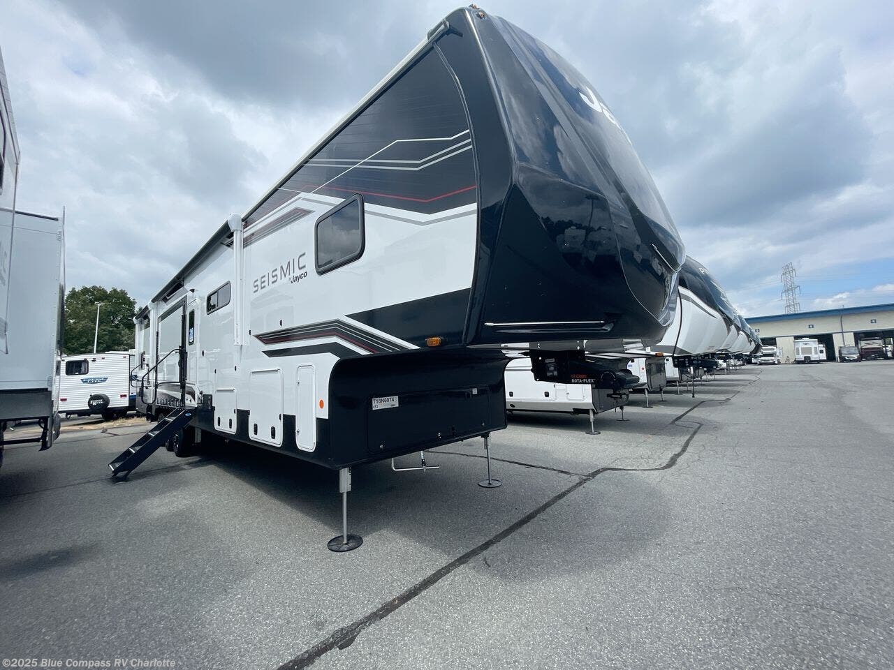 New 2026 Jayco Seismic 413 available in Concord, North Carolina