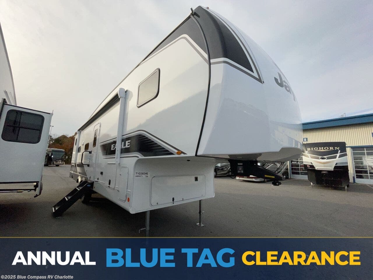 New 2026 Jayco Eagle SLE 28BHU available in Concord, North Carolina