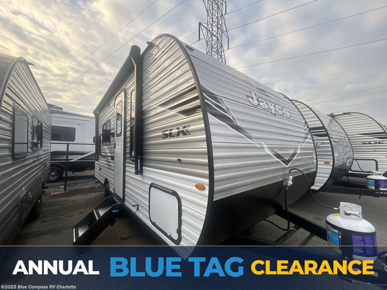 New 2026 Jayco Jay Flight SLX 175FQ available in Concord, North Carolina