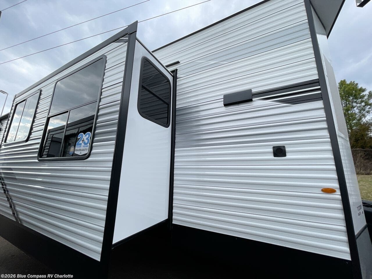 New 2026 Jayco Jay Flight Bungalow 404LOFT DS available in Concord, North Carolina
