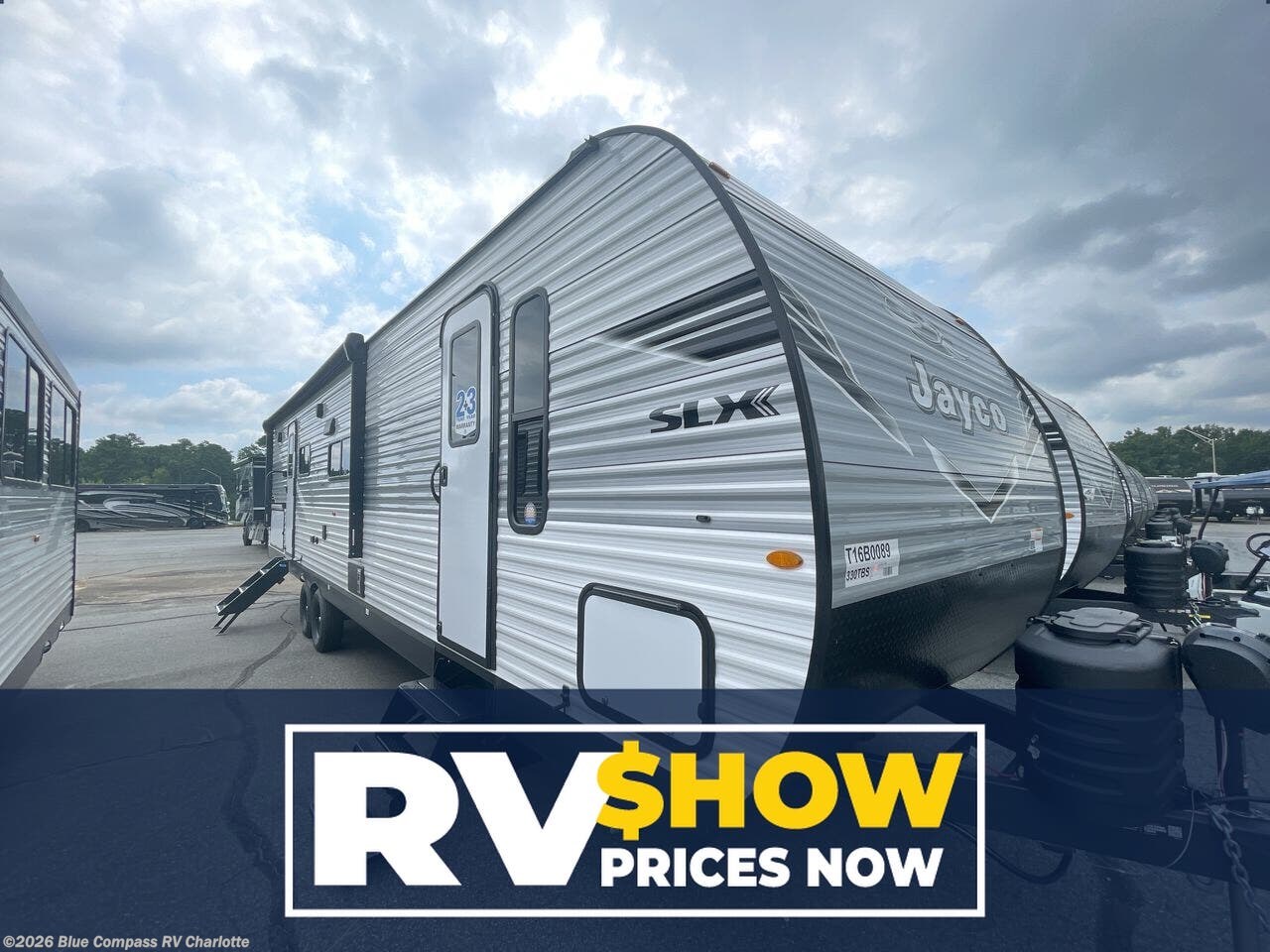 New 2026 Jayco Jay Flight SLX 330TBS available in Concord, North Carolina