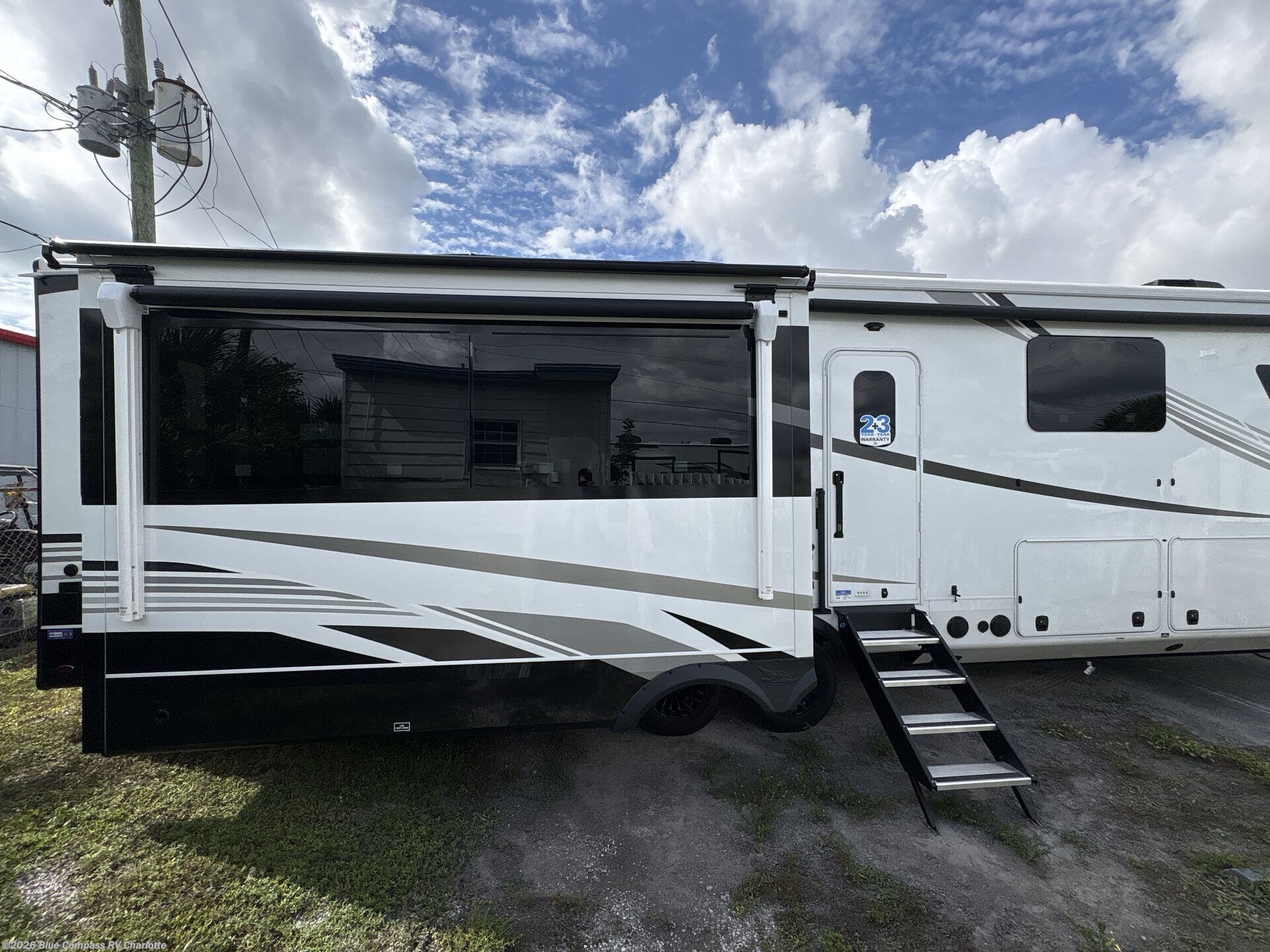 New 2026 Jayco North Point 377RLBH available in Concord, North Carolina