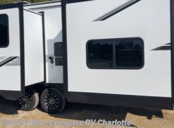 New 2026 Jayco Jay Flight SLX 321BDS available in Concord, North Carolina