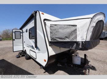 Used 2017 Jayco Jay Feather 7 16XRB available in Cedar Rapids, Iowa