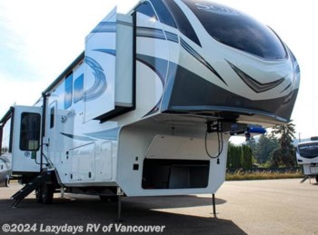New 2022 Grand Design Solitude 372WB available in Woodland, Washington