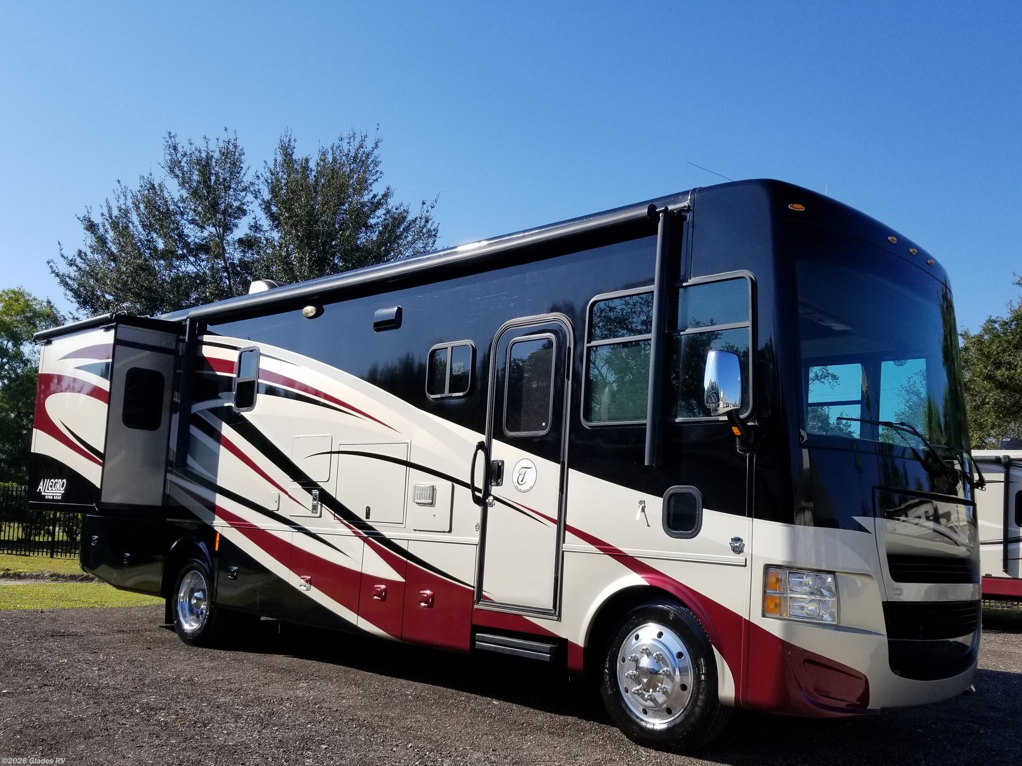 Used 2014 Tiffin Open Road Allegro 31SA available in Fort Myers, Florida