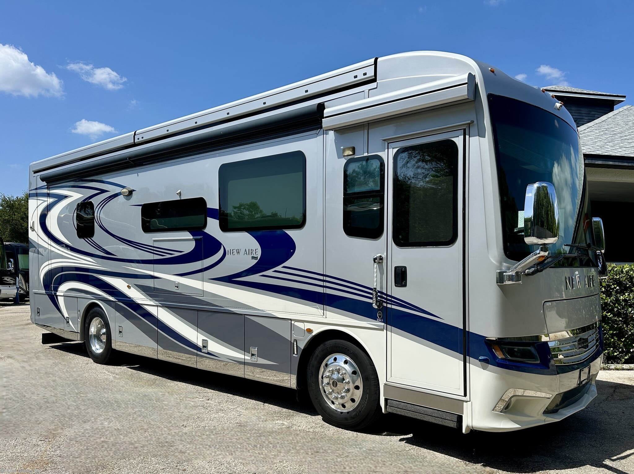 Used 2020 Newmar New Aire 3343 available in Fort Myers, Florida