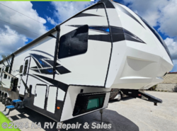 Used 2018 Dutchmen Voltage V3815 available in Debary, Florida