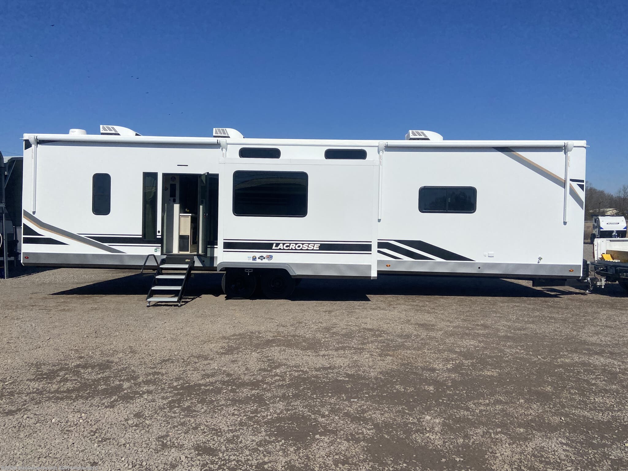 New 2026 Prime Time LaCrosse 44PARK available in Russellville, Arkansas