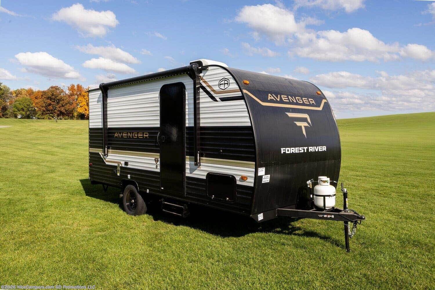 New 2027 Prime Time Avenger LT 16BHX available in Russellville, Arkansas