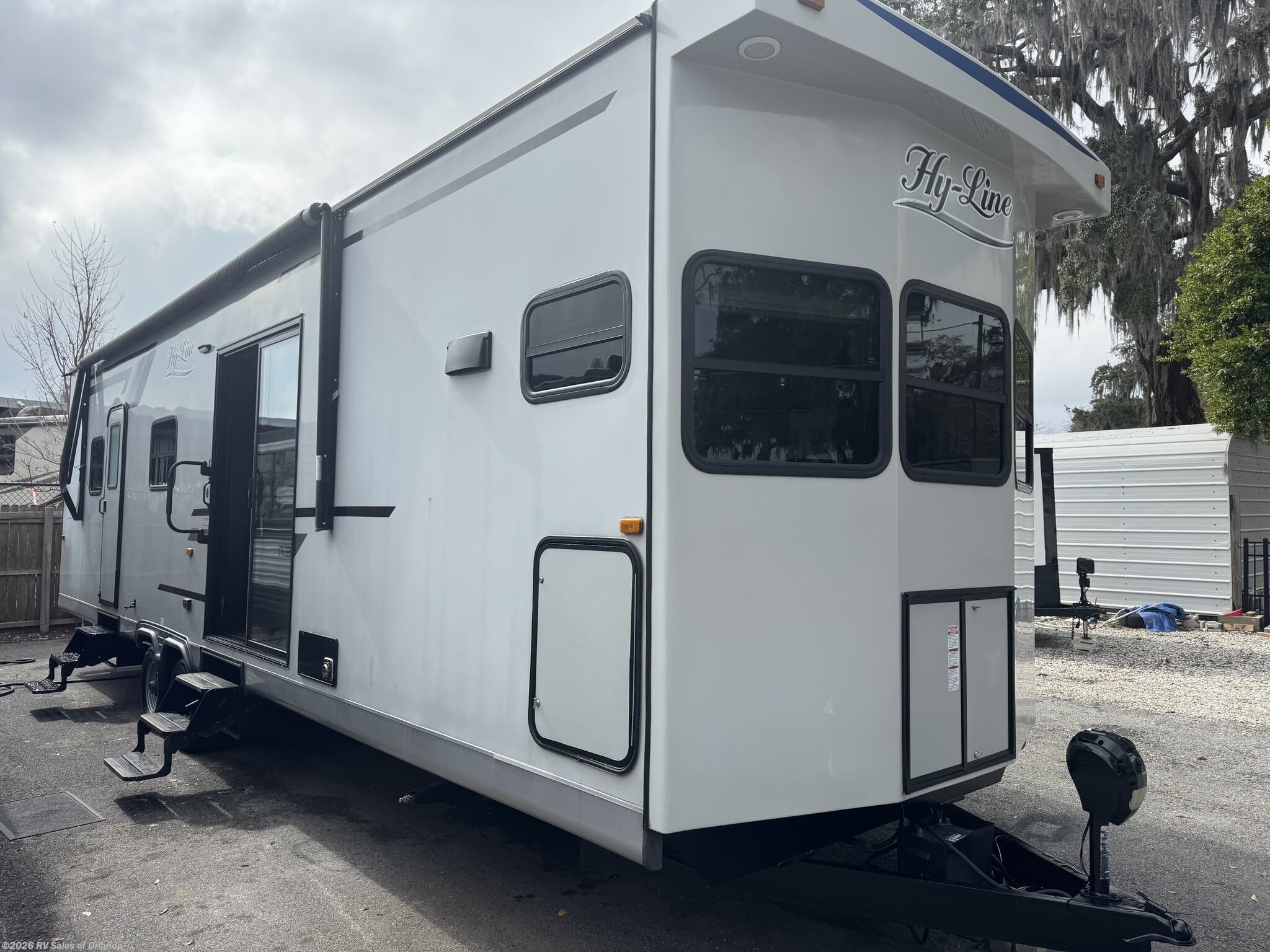 Used 2023 HL Enterprise Hy-Line 35FE1PD available in Longwood, Florida