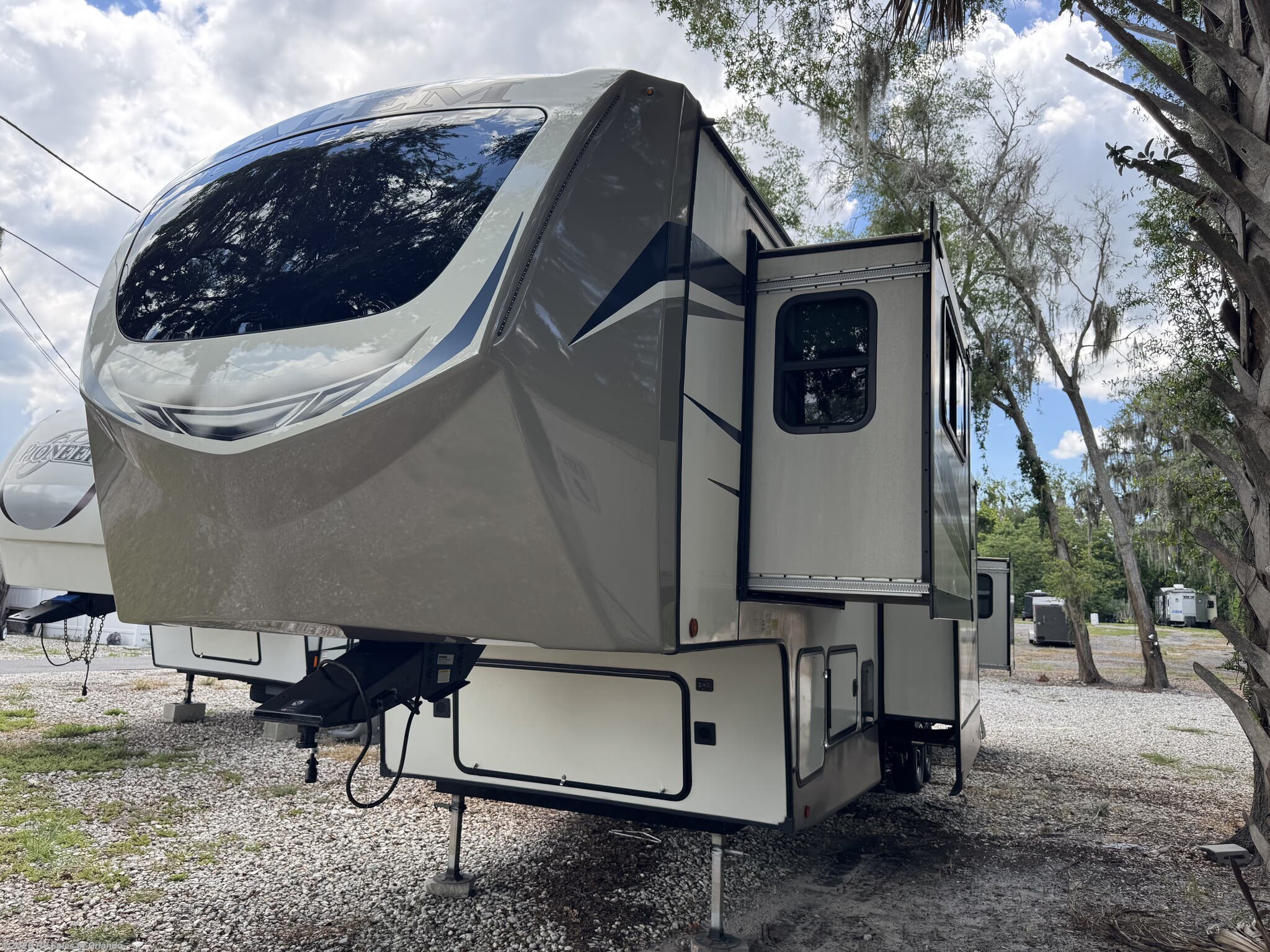 Used 2022 Forest River Salem Hemisphere 378FL available in Longwood, Florida