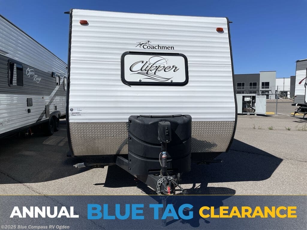 Used 2017 Coachmen Clipper Ultra-Lite 21fq Clipper available in Marriott-Slaterville, Utah