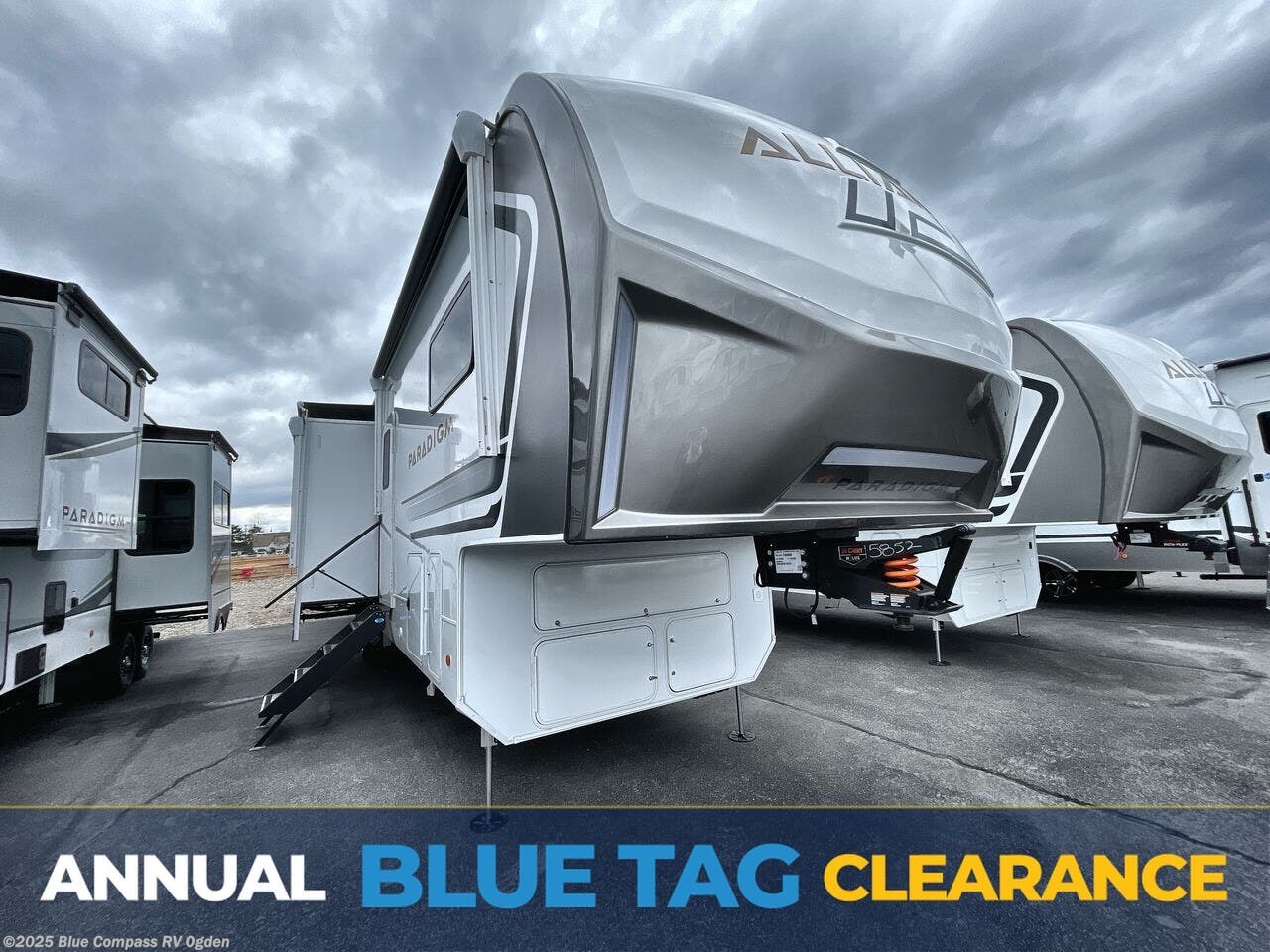 New 2025 Alliance RV Paradigm 395DS available in Marriott-Slaterville, Utah