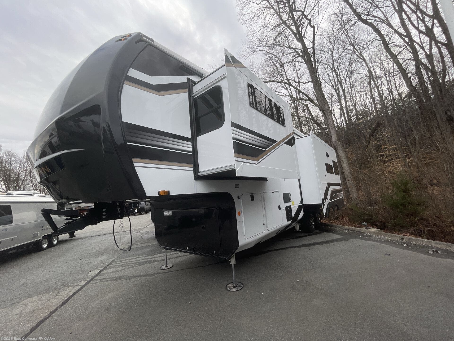 New 2026 Heartland Bighorn 31RL available in Marriott-Slaterville, Utah