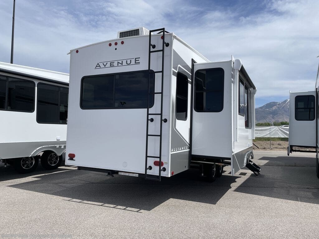 New 2026 Alliance RV Avenue 32RLS available in Marriott-Slaterville, Utah