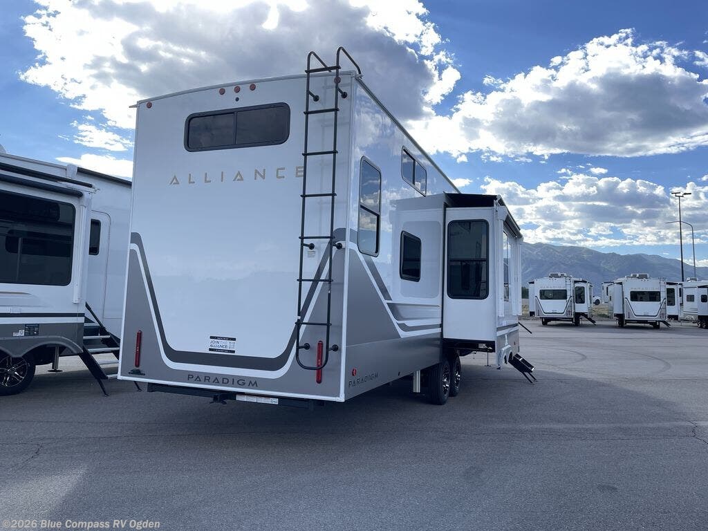 New 2027 Alliance RV Paradigm 395DS available in Marriott-Slaterville, Utah