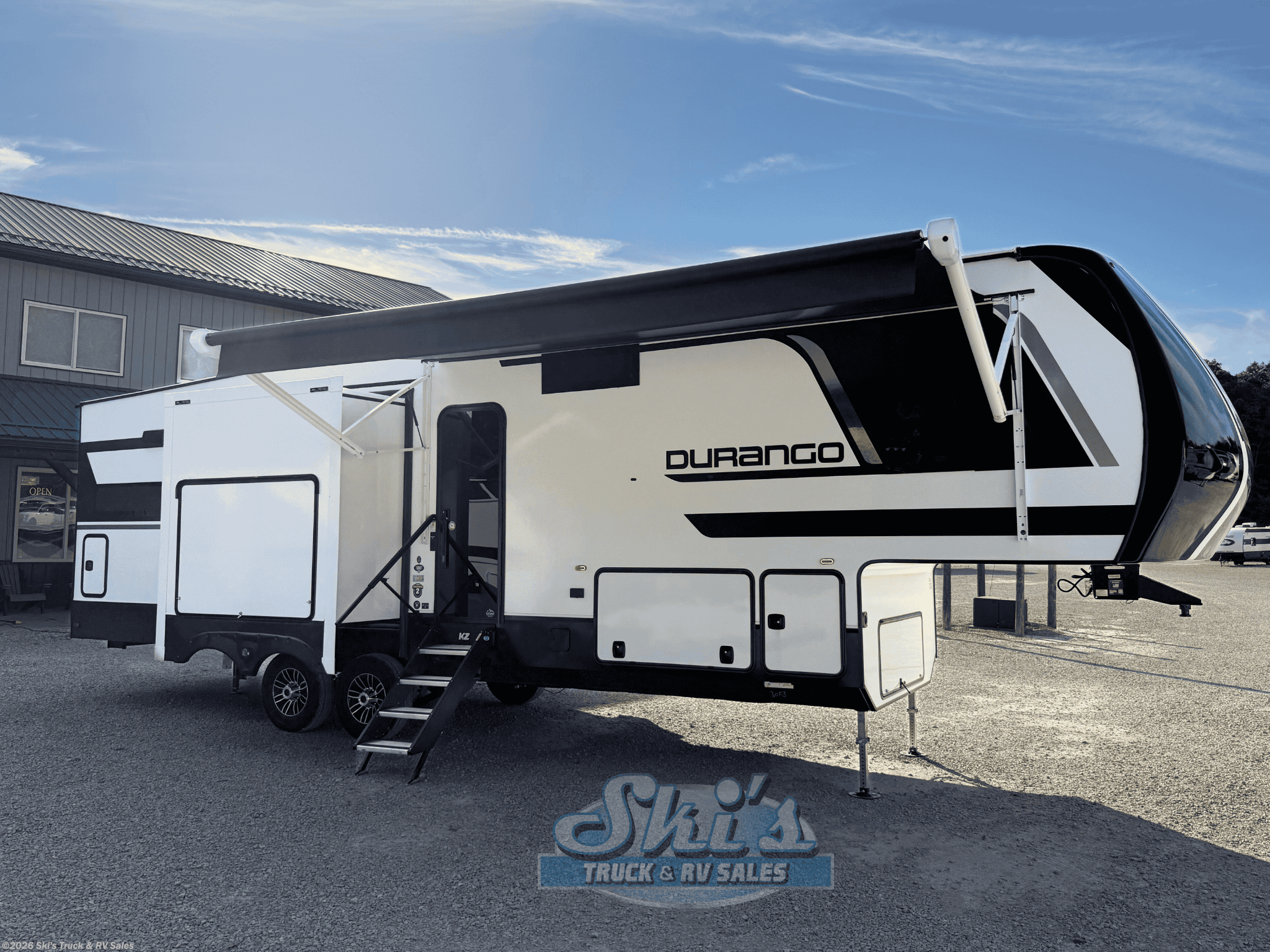 New 2026 K-Z Durango D321RKT Luxury Fifth Wheel available in Rockville, Indiana