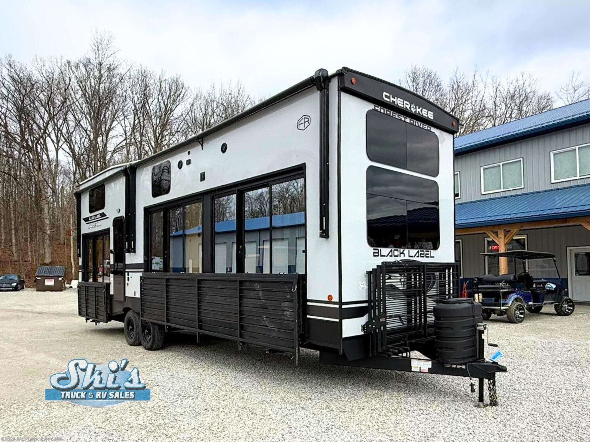 New 2026 Forest River Cherokee Timberwolf Black Label 27MDK Destination available in Rockville, Indiana