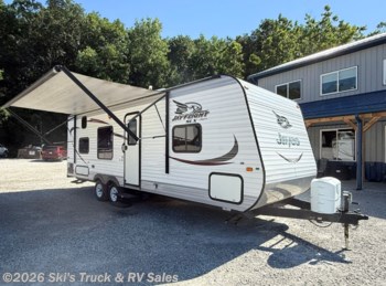 Used 2015 Jayco Jay Flight SLX 264BHW available in Rockville, Indiana