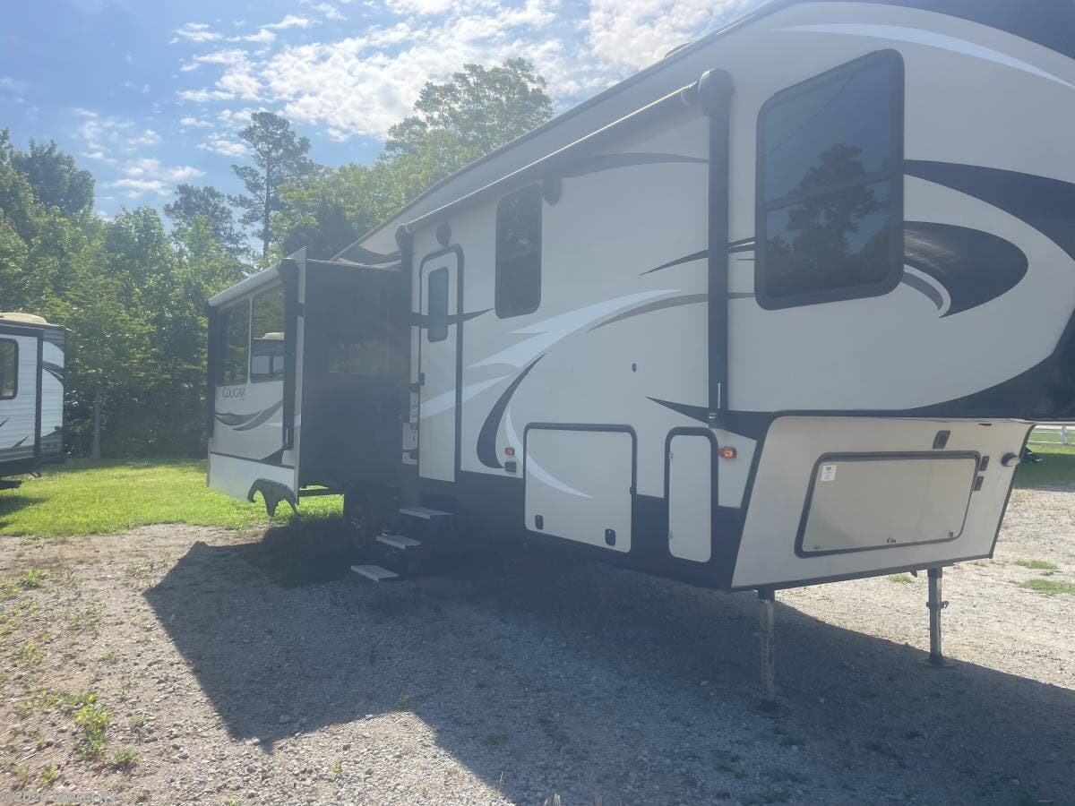 Used 2019 Keystone Cougar 311RES available in Sunset Beach, North Carolina