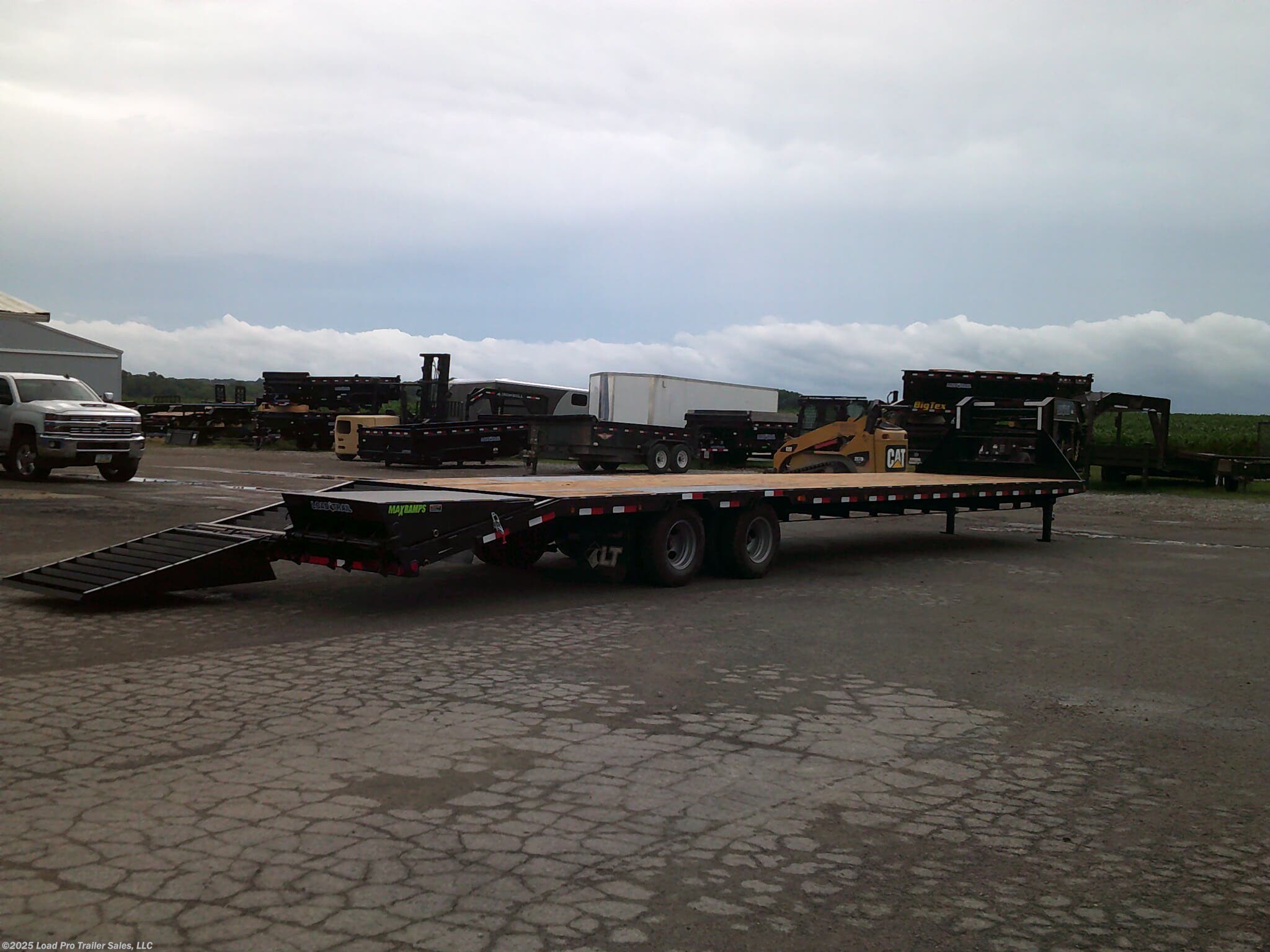 8x40 Deckover/Flat Deck Trailer for sale New Load Trail 102X40