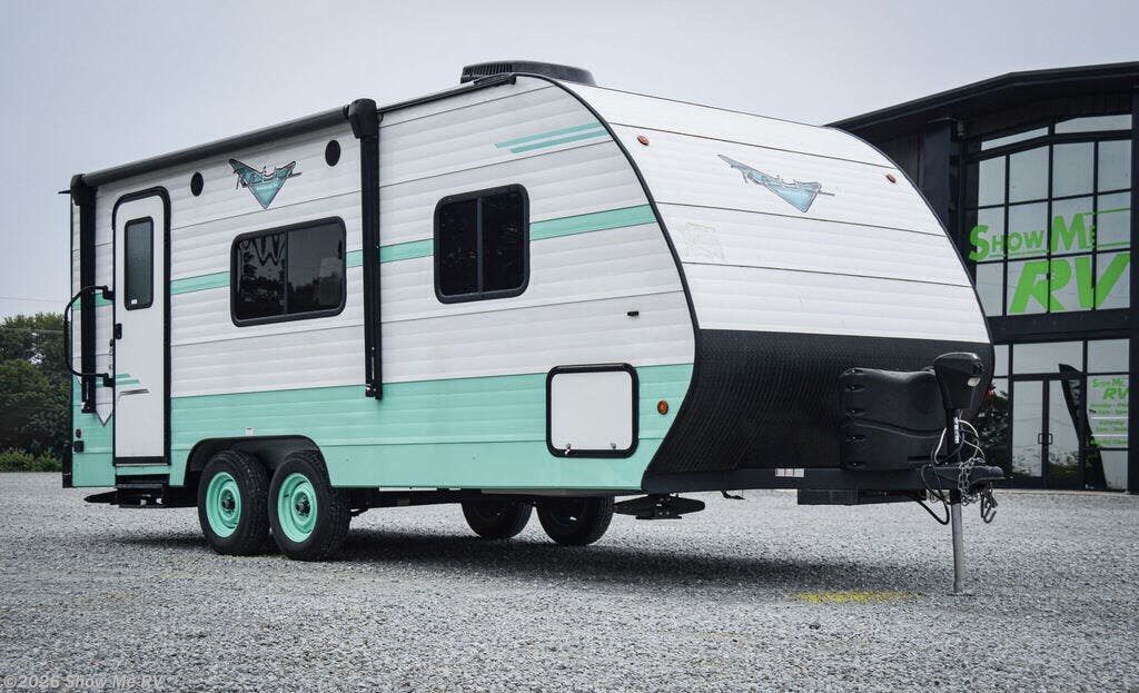 Used 2022  Riverside RV Retro 211 by Riverside RV from Show Me RV in Clinton, MO