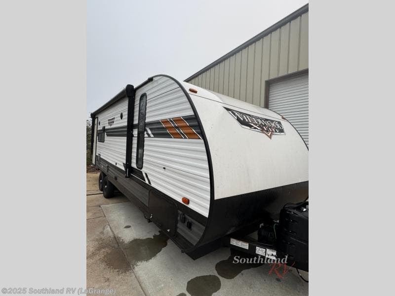 Used 2021 Forest River Wildwood X-Lite 24RLXL available in Lagrange, Georgia