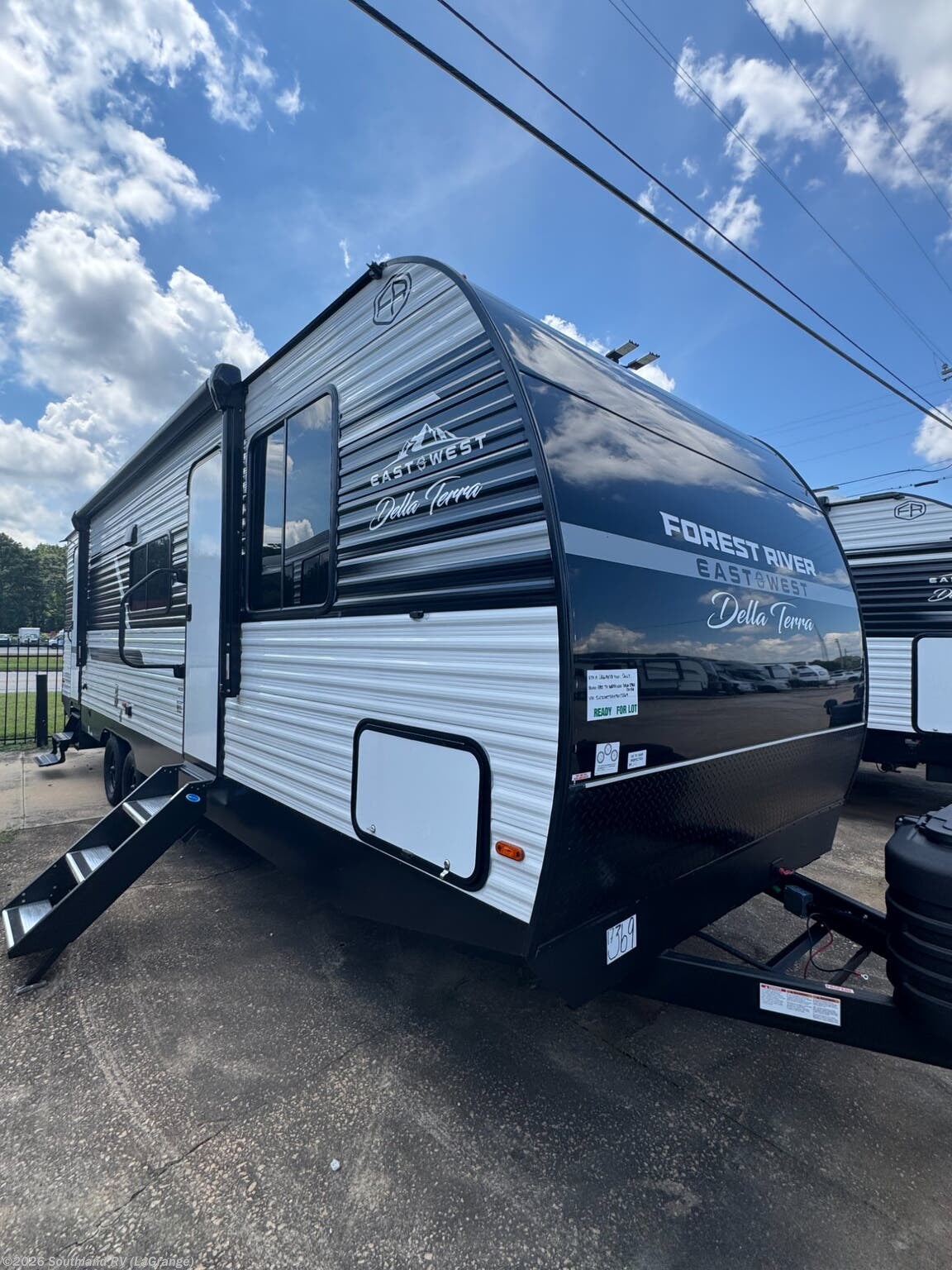 New 2027 East to West Della Terra 280BH available in Lagrange, Georgia