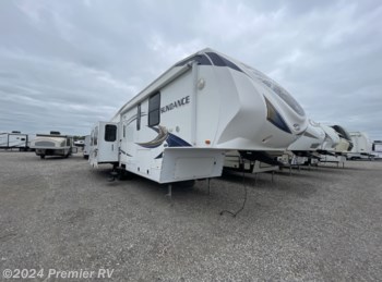 Used 2013 Heartland Sundance 3270RES available in Blue Grass, Iowa