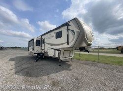 Used 2019 Keystone Montana 3120RL available in Blue Grass, Iowa