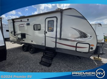 Used 2019 Dutchmen Coleman Light LX 2155BH available in Blue Grass, Iowa