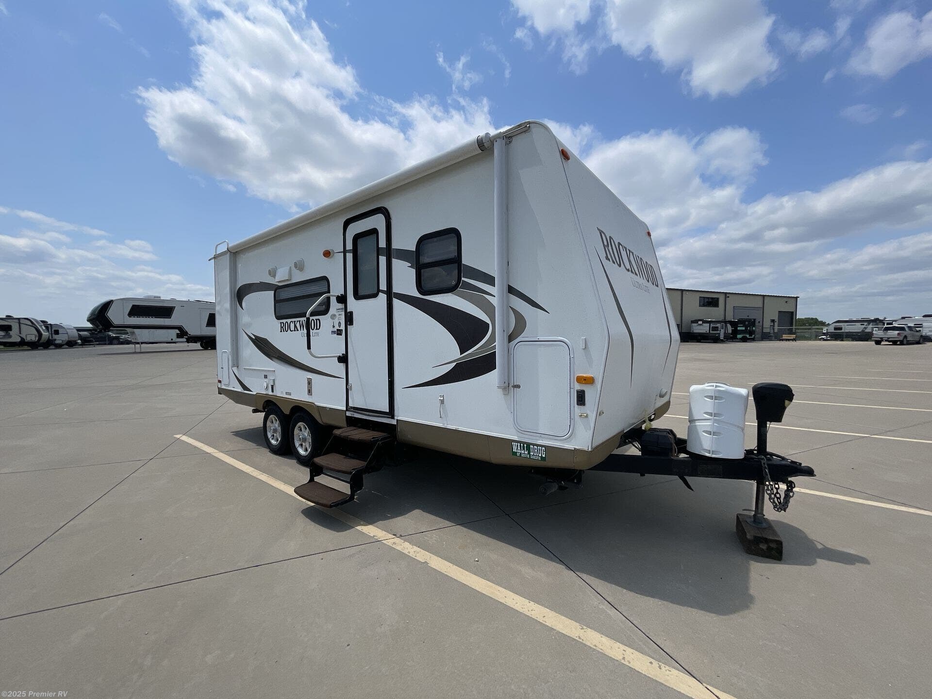 Used 2013 Forest River Rockwood Ultra Lite 2304S available in Blue Grass, Iowa
