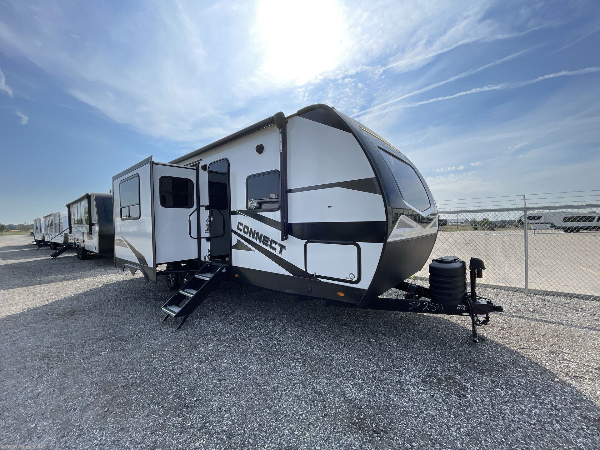 New 2025 K-Z Connect C252BH available in Blue Grass, Iowa