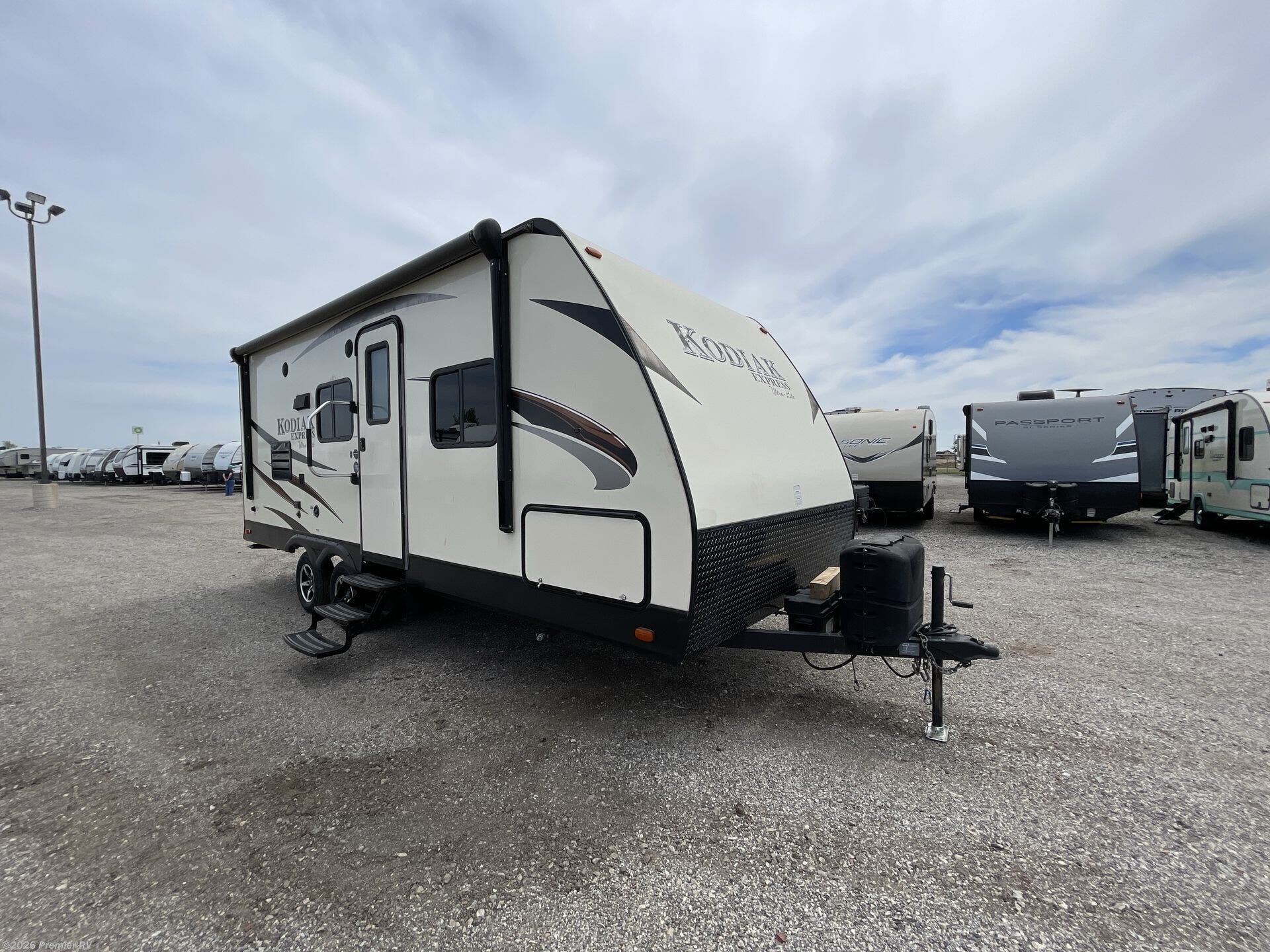 Used 2017 Dutchmen Kodiak 223RBSL available in Blue Grass, Iowa