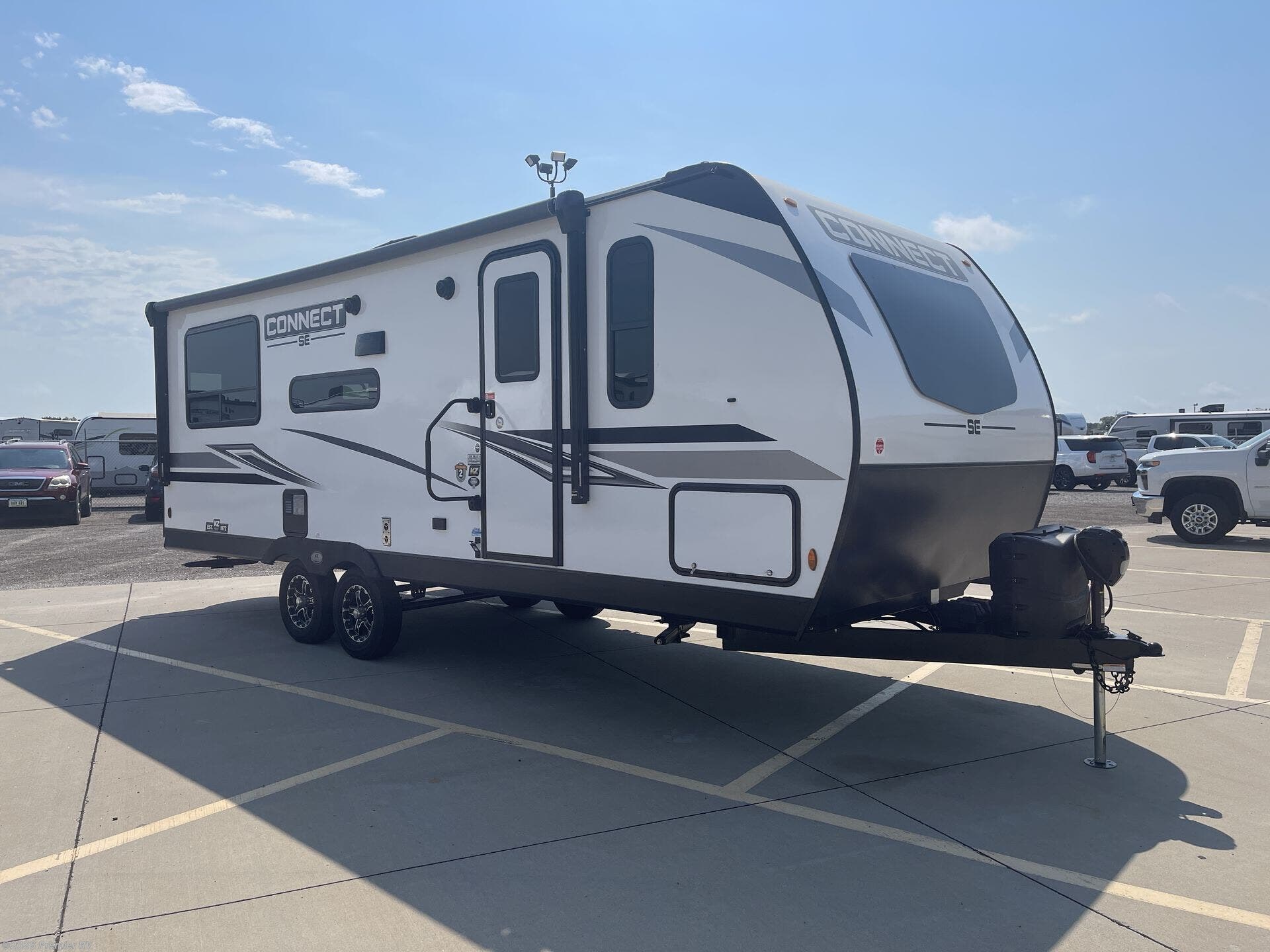 Used 2023 K-Z Connect SE 221RESE available in Blue Grass, Iowa